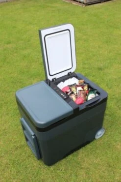 Outdoor Revolution Eco Deep Extreme Compressor Cooler & Freezer 45L -Outdoor Gear Store cool1205 3