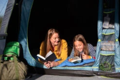 Coleman Castle Pines 4L Blackout Tent (2022) -Outdoor Gear Store of3a1389