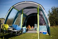 Coleman Castle Pines 4L Blackout Tent (2022) -Outdoor Gear Store of3a1393